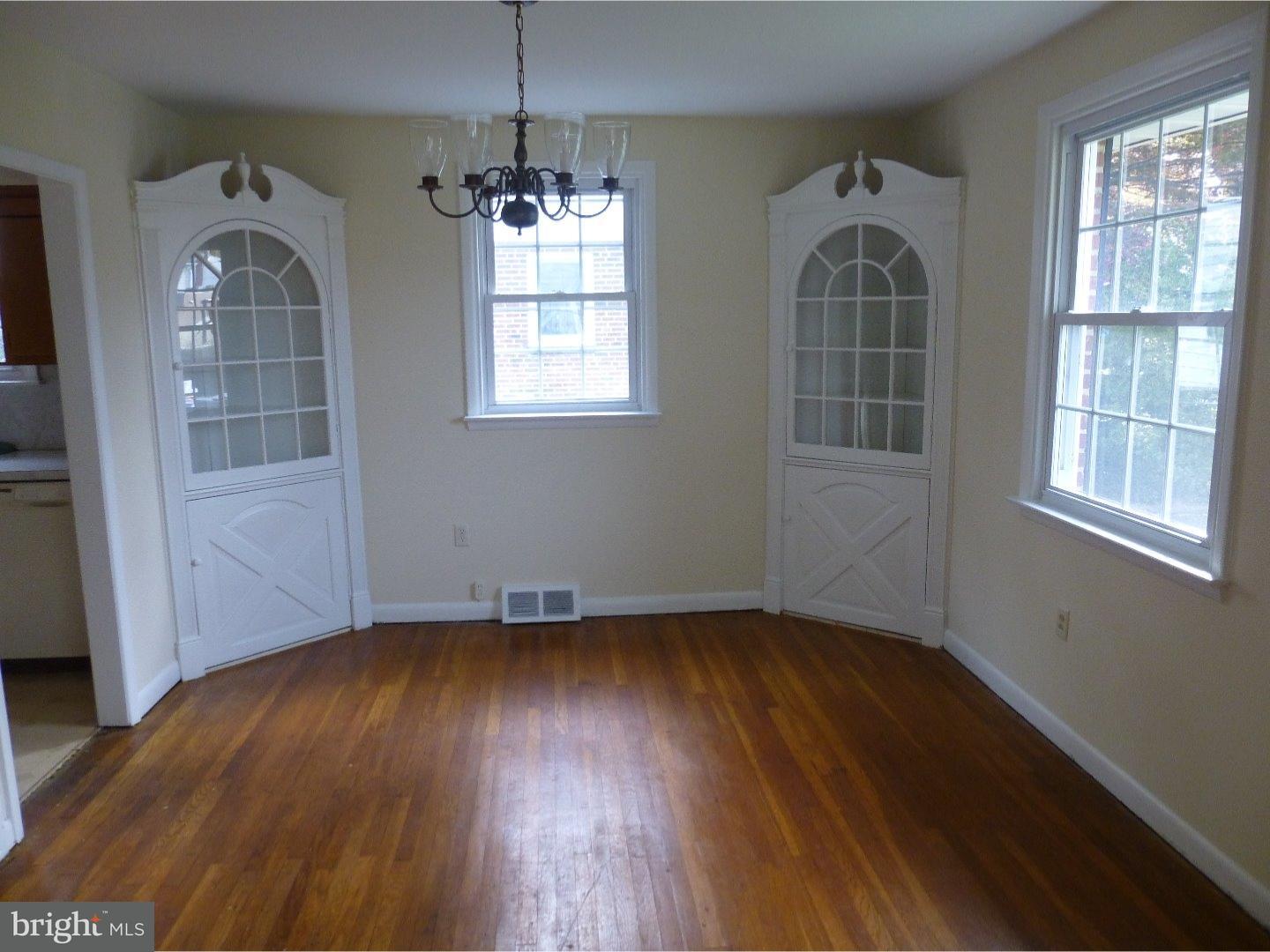 2975 Kanes Road Abington, PA 19090 - Photo 9 of 24 Dining Room