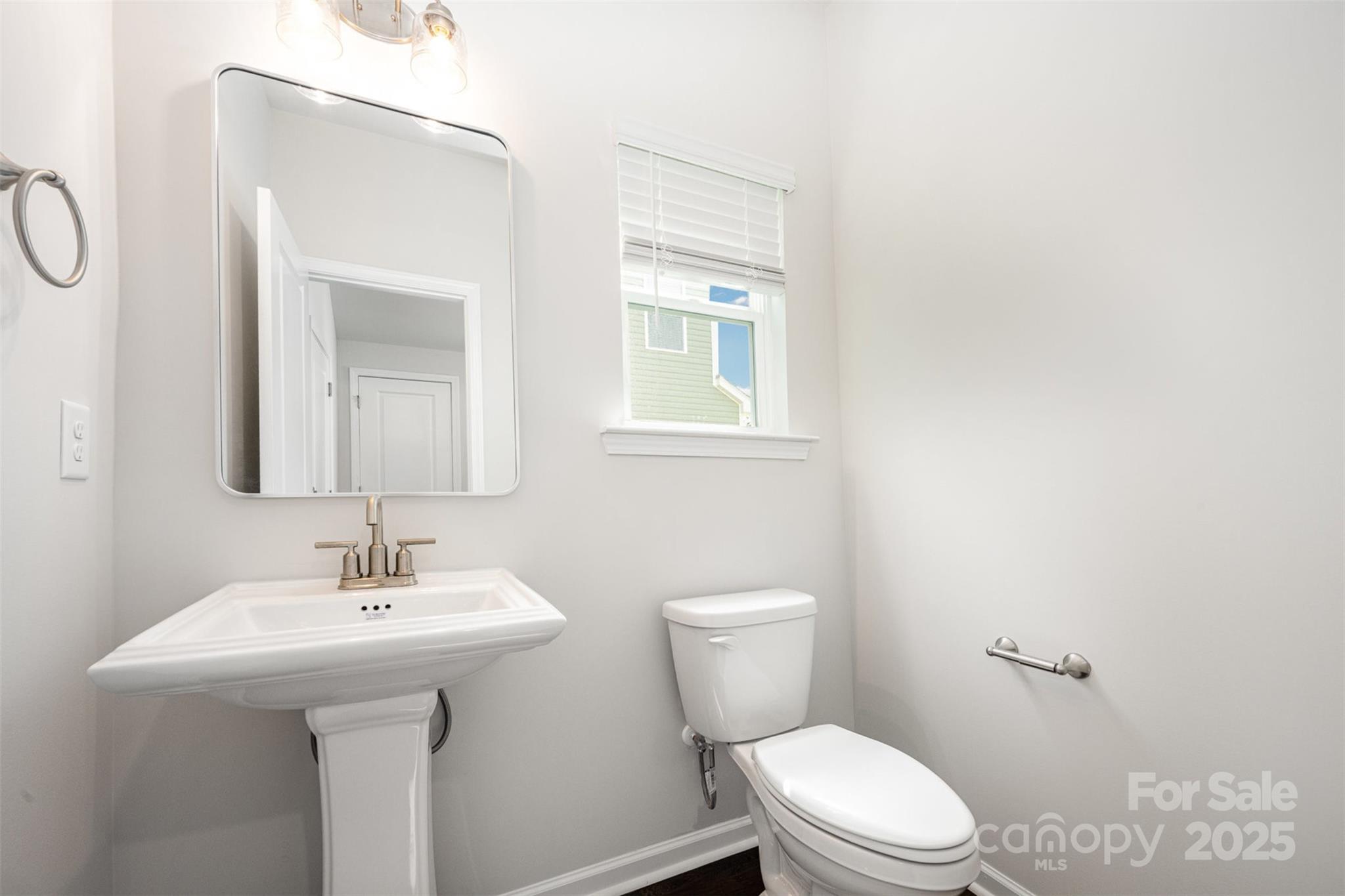 1209 Cathey Road Charlotte, NC 28214 - Photo 8 of 22