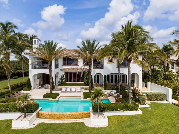 $24,995,000 | 10 Ocean Drive, Vero Beach, FL 32963