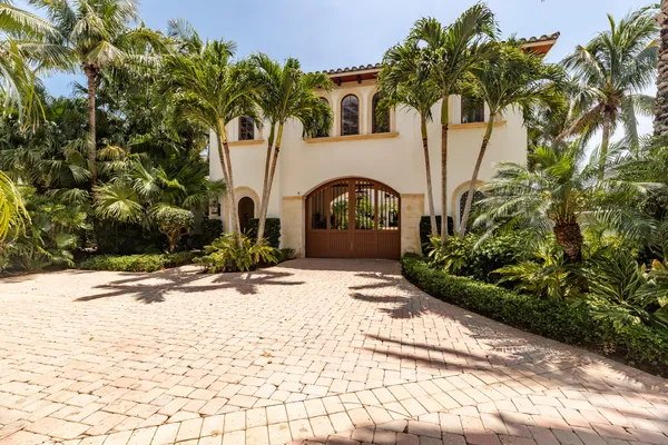 $24,995,000 | 10 Ocean Drive, Vero Beach, FL 32963