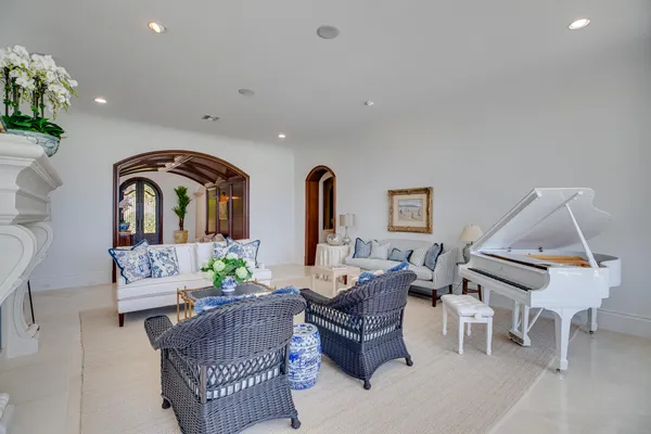 $24,995,000 | 10 Ocean Drive, Vero Beach, FL 32963
