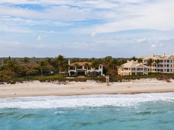 $24,995,000 | 10 Ocean Drive, Vero Beach, FL 32963