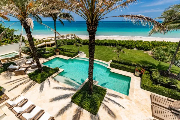 $24,995,000 | 10 Ocean Drive, Vero Beach, FL 32963