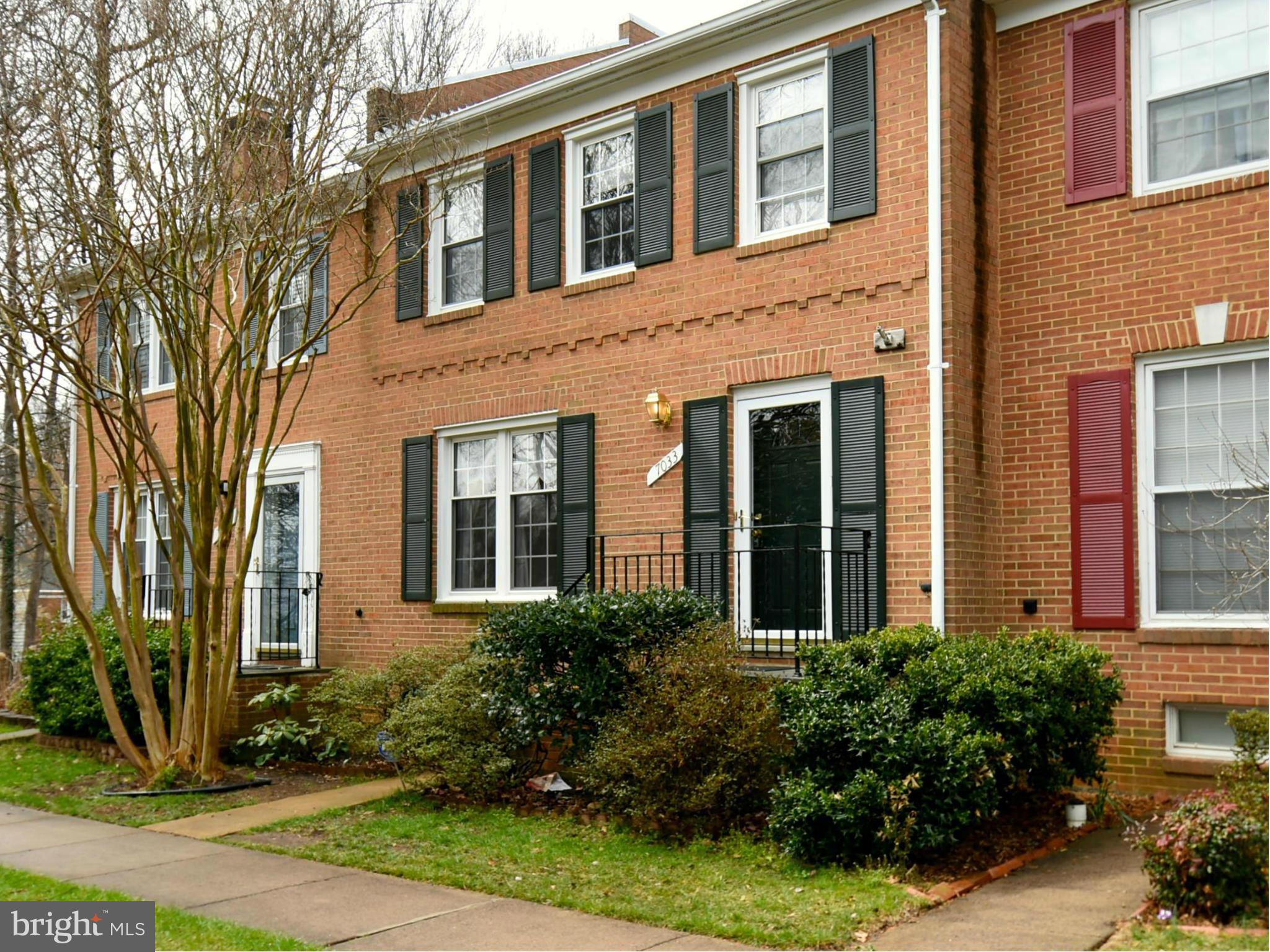 7033 Leestone Street Springfield, VA 22151 - Photo 1 of 25 FRONT OF ALL BRICK HOME