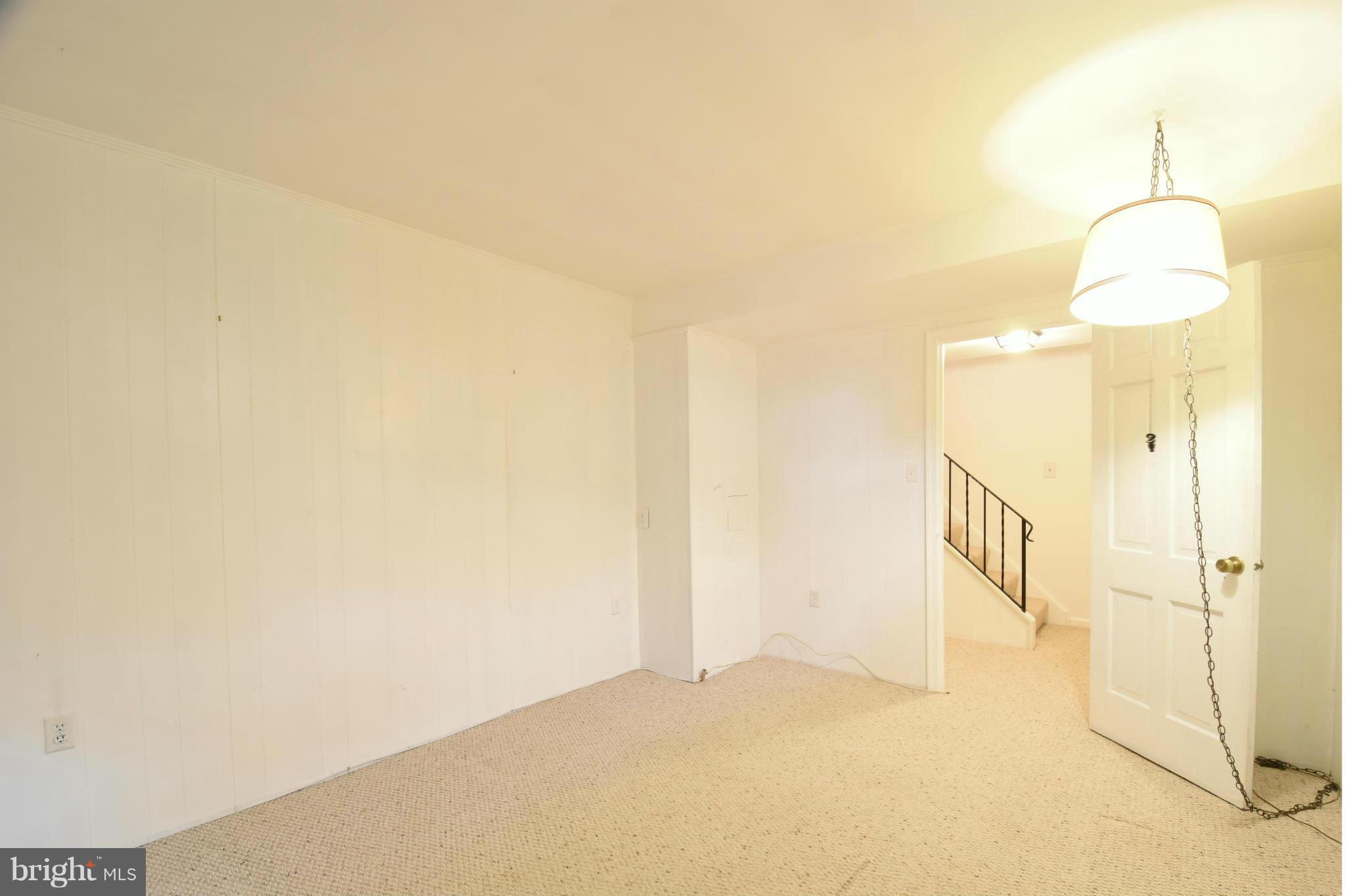 7033 Leestone Street Springfield, VA 22151 - Photo 22 of 25 LOWER LEVEL DEN/OFFICE