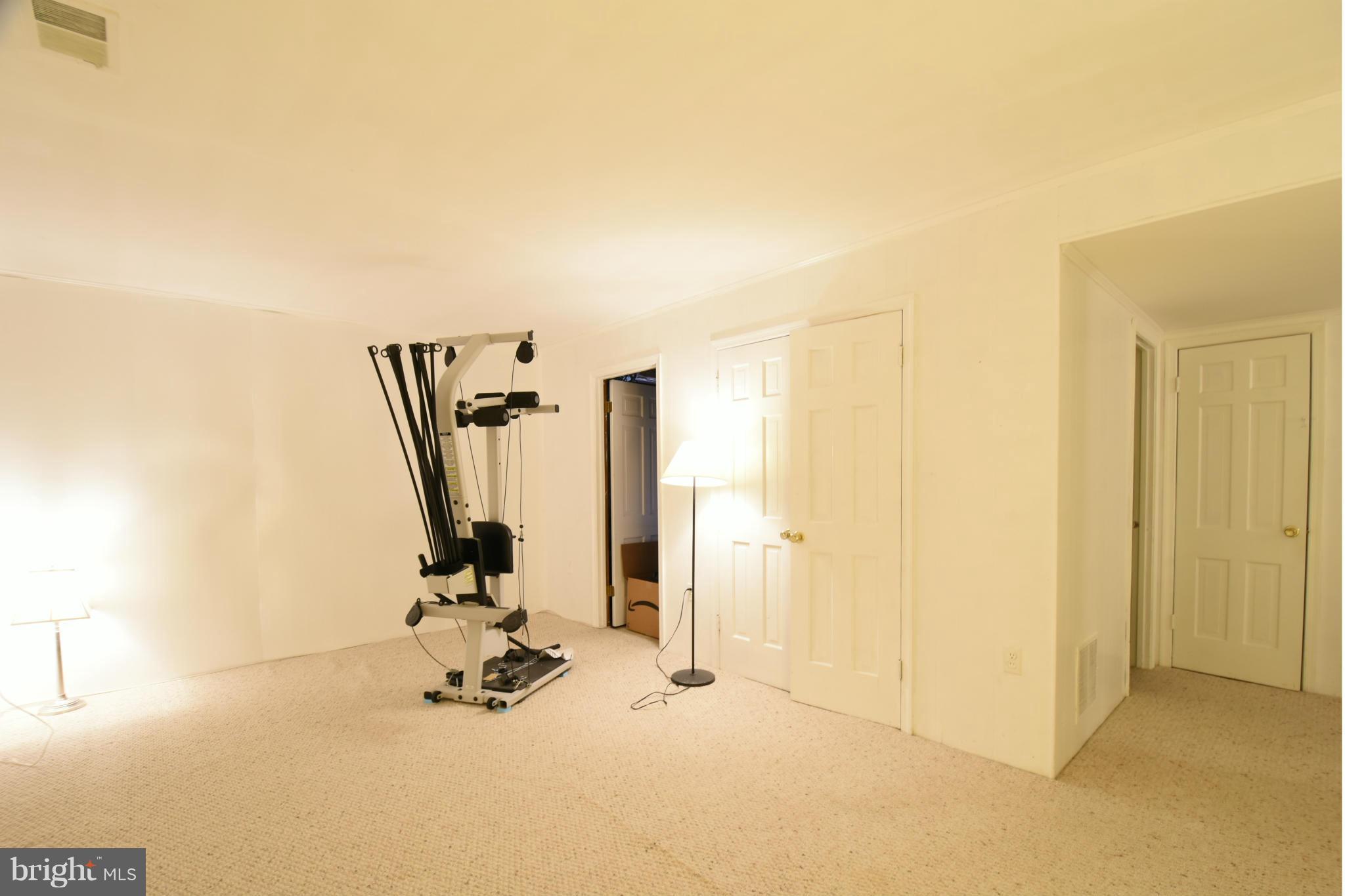 7033 Leestone Street Springfield, VA 22151 - Photo 24 of 25 REC RO0OM/GYM