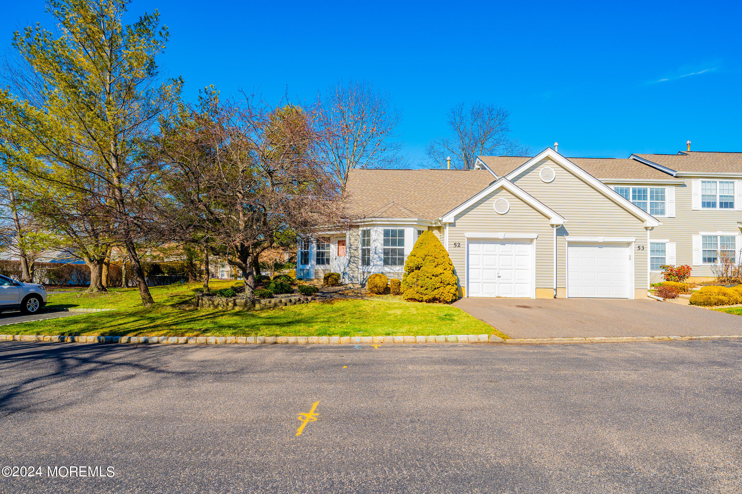 52 Perri Road Freehold, NJ 07728 - Photo 2 of 27 Front 1a
