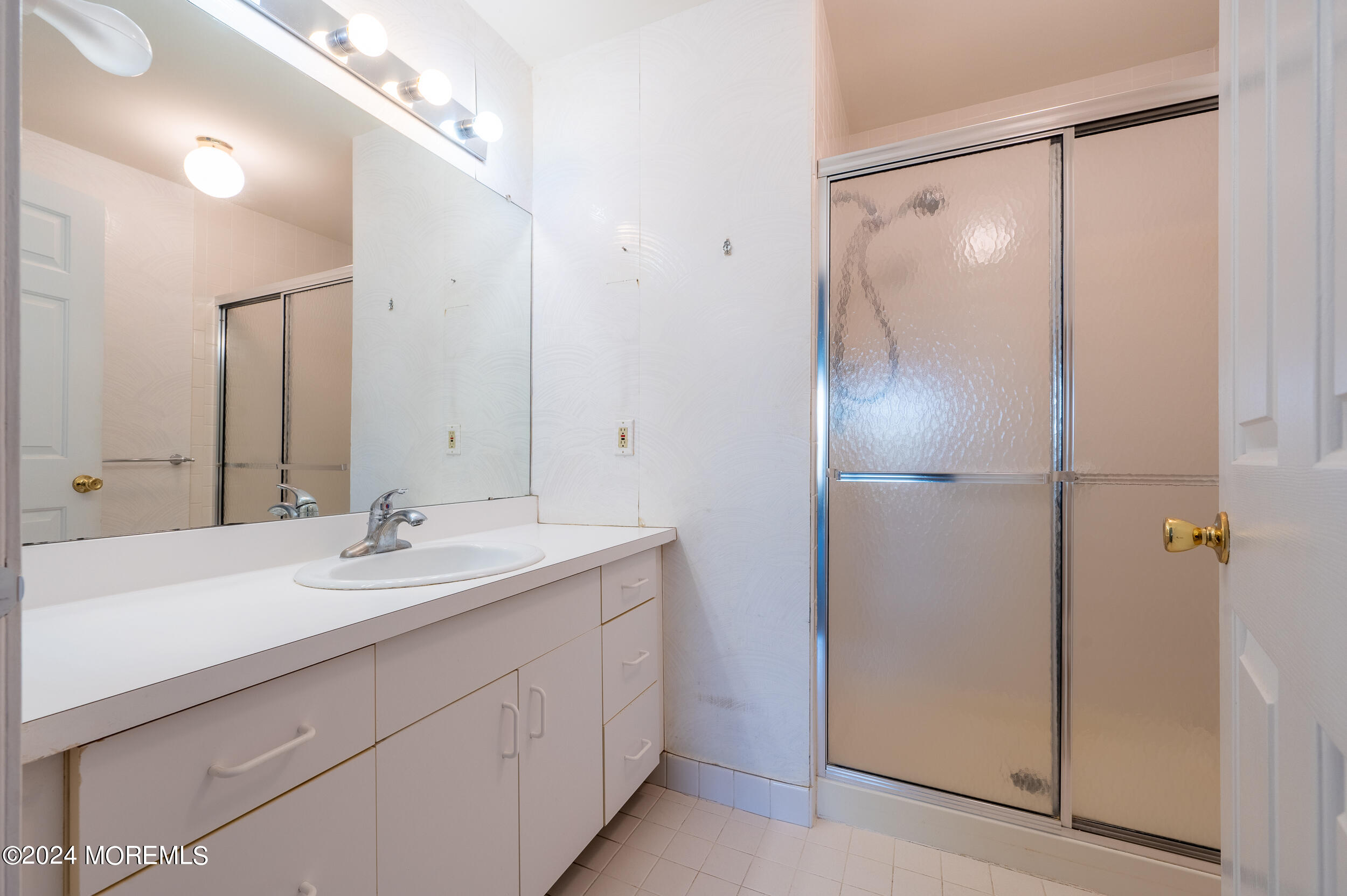 52 Perri Road Freehold, NJ 07728 - Photo 22 of 27 Master Bath 1
