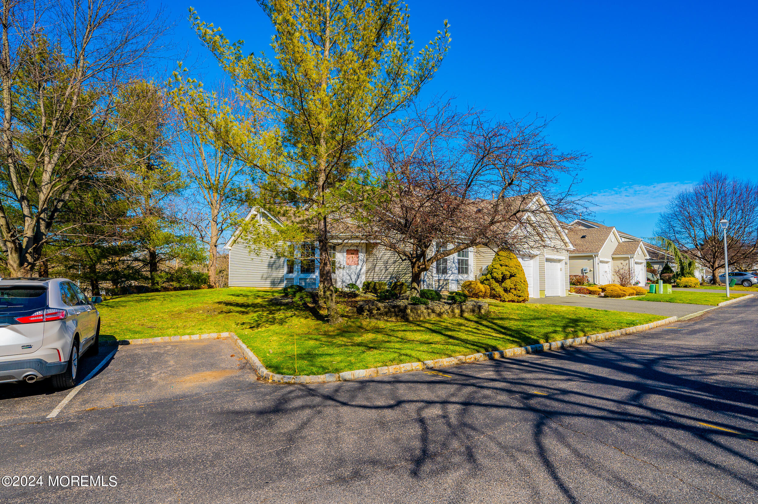 52 Perri Road Freehold, NJ 07728 - Photo 3 of 27 Front 2a
