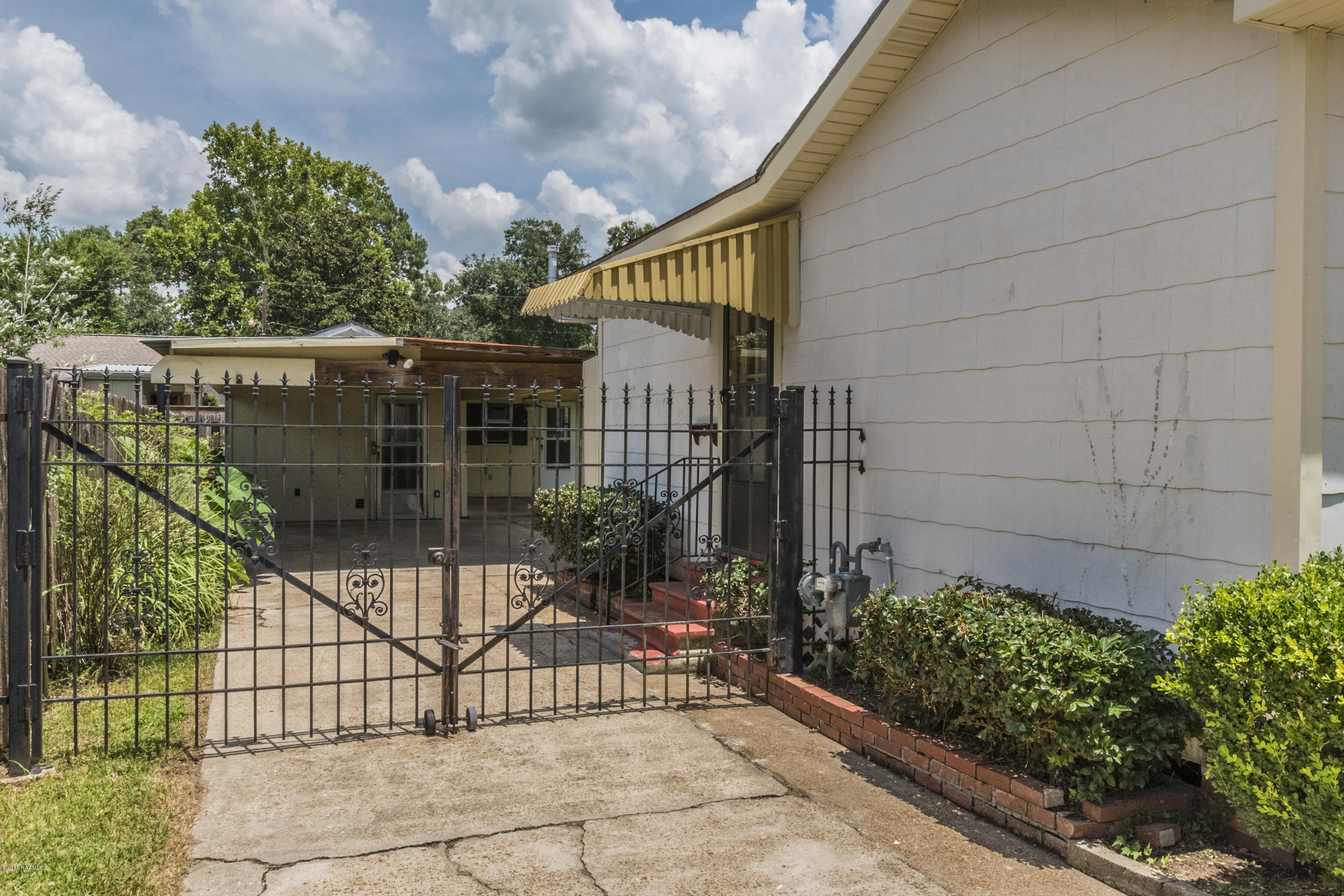 247 Ridgewood Street Lafayette, LA 70506 - Photo 7 of 32 Gallery Image 7
