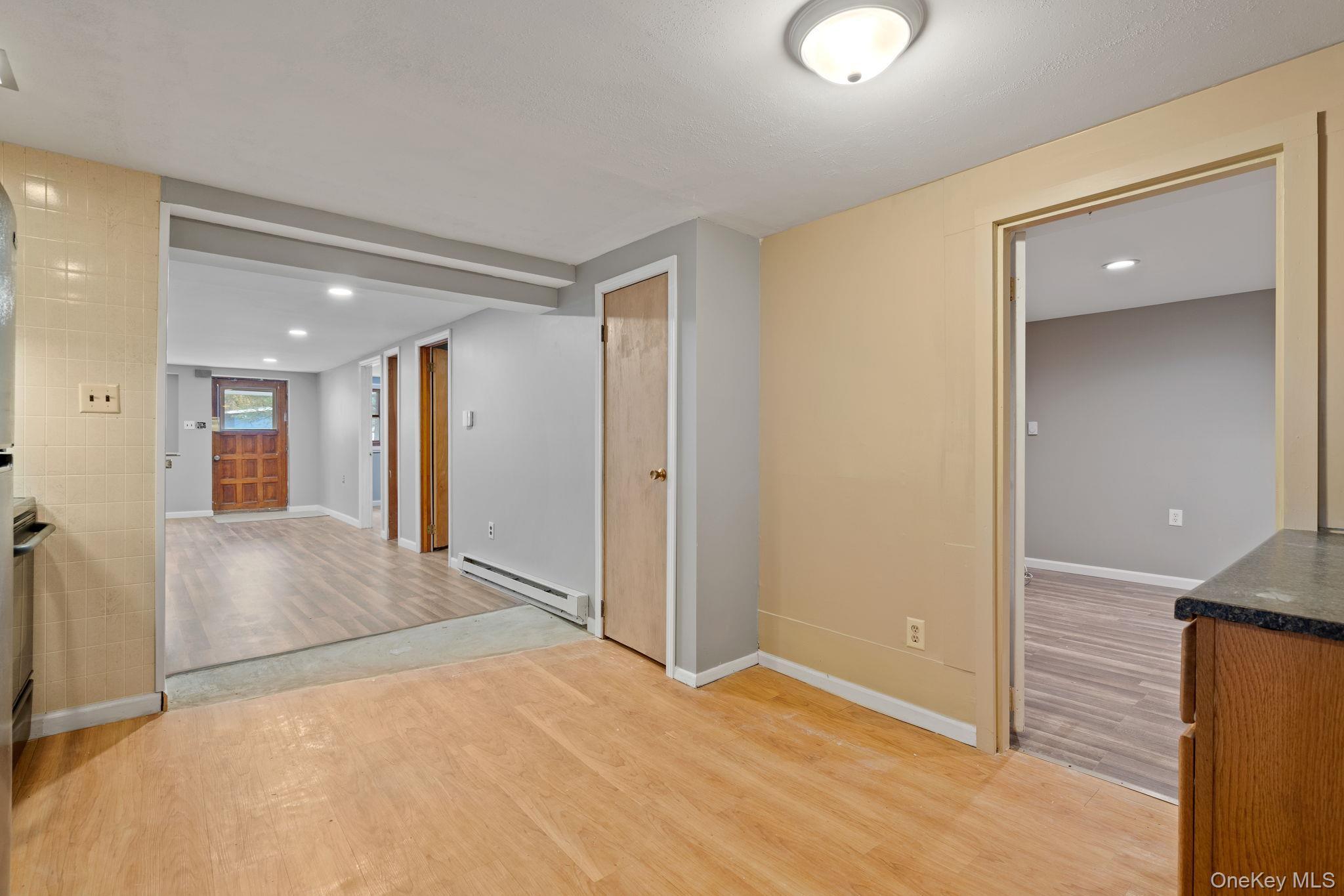 7 Red Top Road, Unit 2 Wallkill, NY 12589 - Photo 8 of 24 en view interior of the house