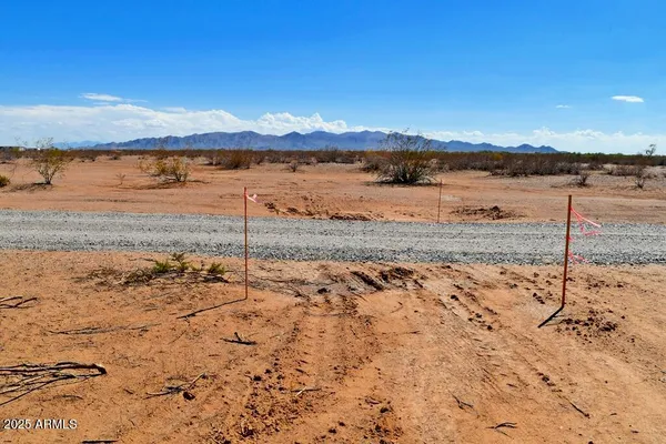 $209,900 | 237-x0 West Radford Road, Unit 5C5D, Wittmann, AZ 85361