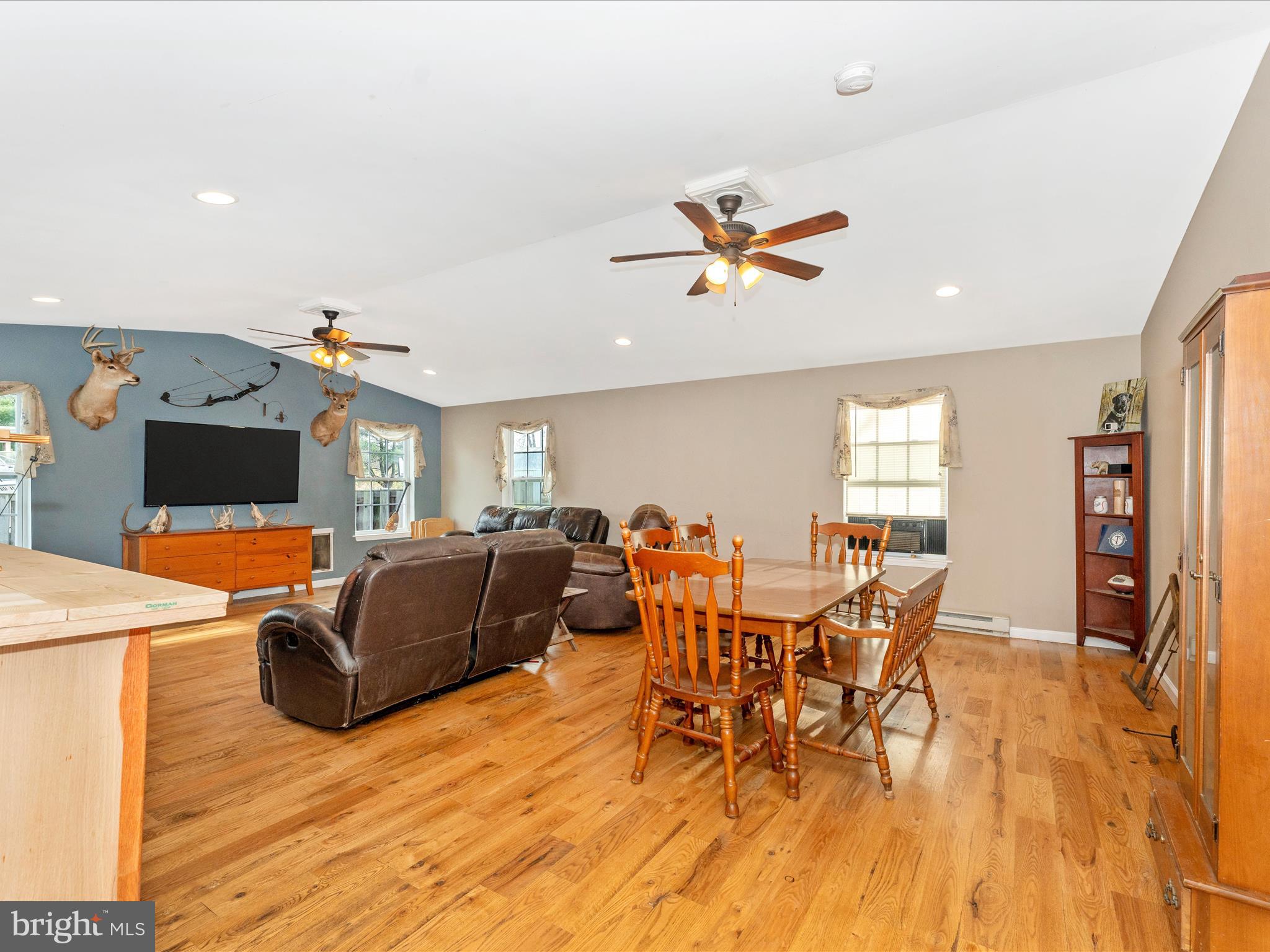 15021 Roddy Road Thurmont, MD 21788 - Photo 17 of 51 Dining Room