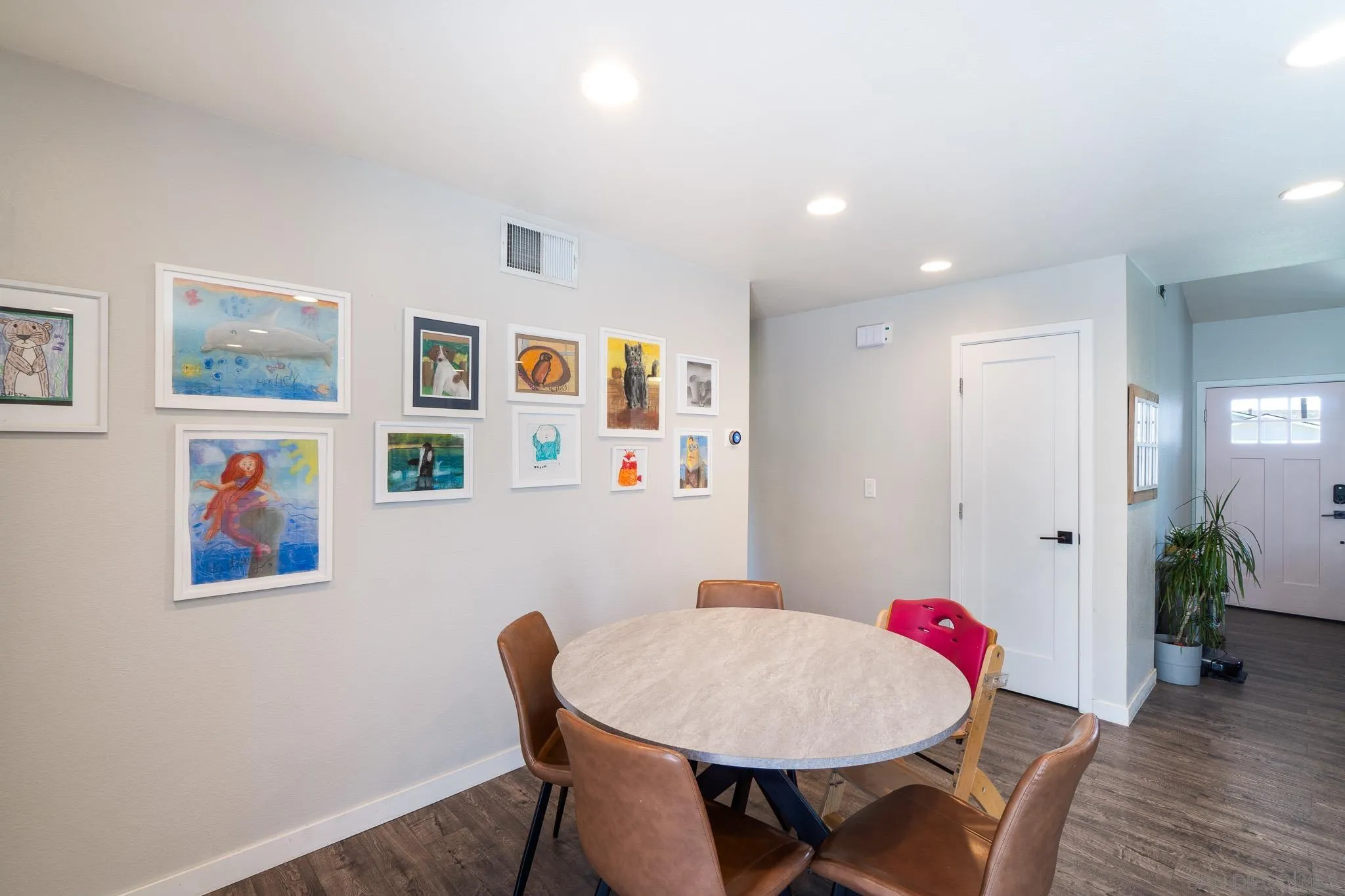 10083 West Glendon Circle Santee, CA 92071 - Photo 12 of 31