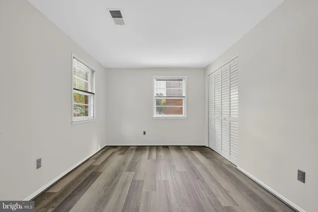 $3,500 | 13719 McGill Drive, Chantilly, VA 20151