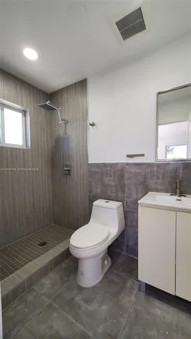 $4,700 | 238 Northwest 45th Street, Miami, FL 33127