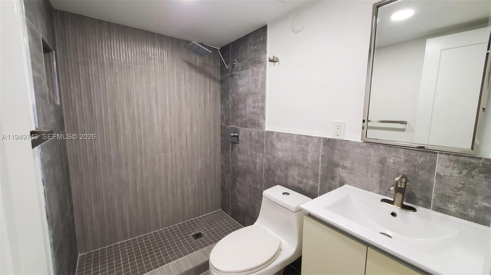 238 Northwest 45th Street Miami, FL 33127 - Photo 29 of 35