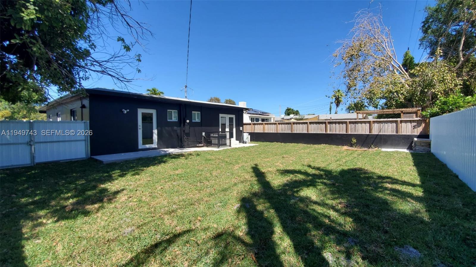 238 Northwest 45th Street Miami, FL 33127 - Photo 33 of 35