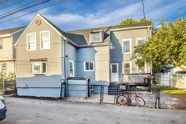 $425,000 | 27 South Street Court, Lynn, MA 01905