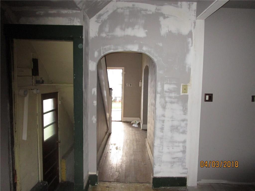 479 Irvin Avenue Rochester, PA 15074 - Photo 2 of 19