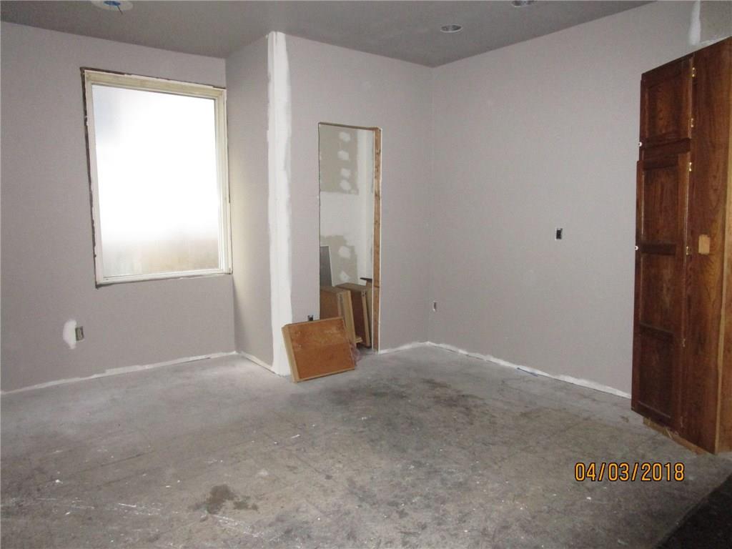 479 Irvin Avenue Rochester, PA 15074 - Photo 3 of 19
