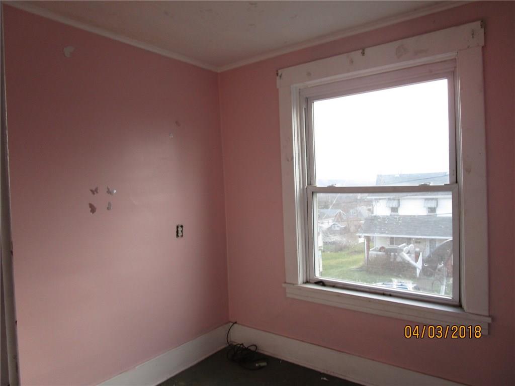 479 Irvin Avenue Rochester, PA 15074 - Photo 9 of 19