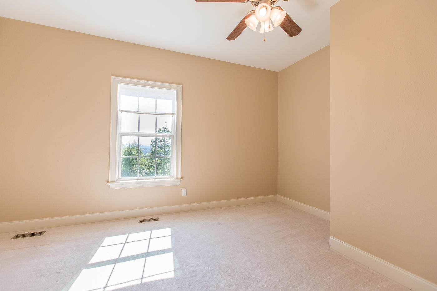 120 North Pointe Road Ringgold, GA 30736 - Photo 17 of 27 Bedroom