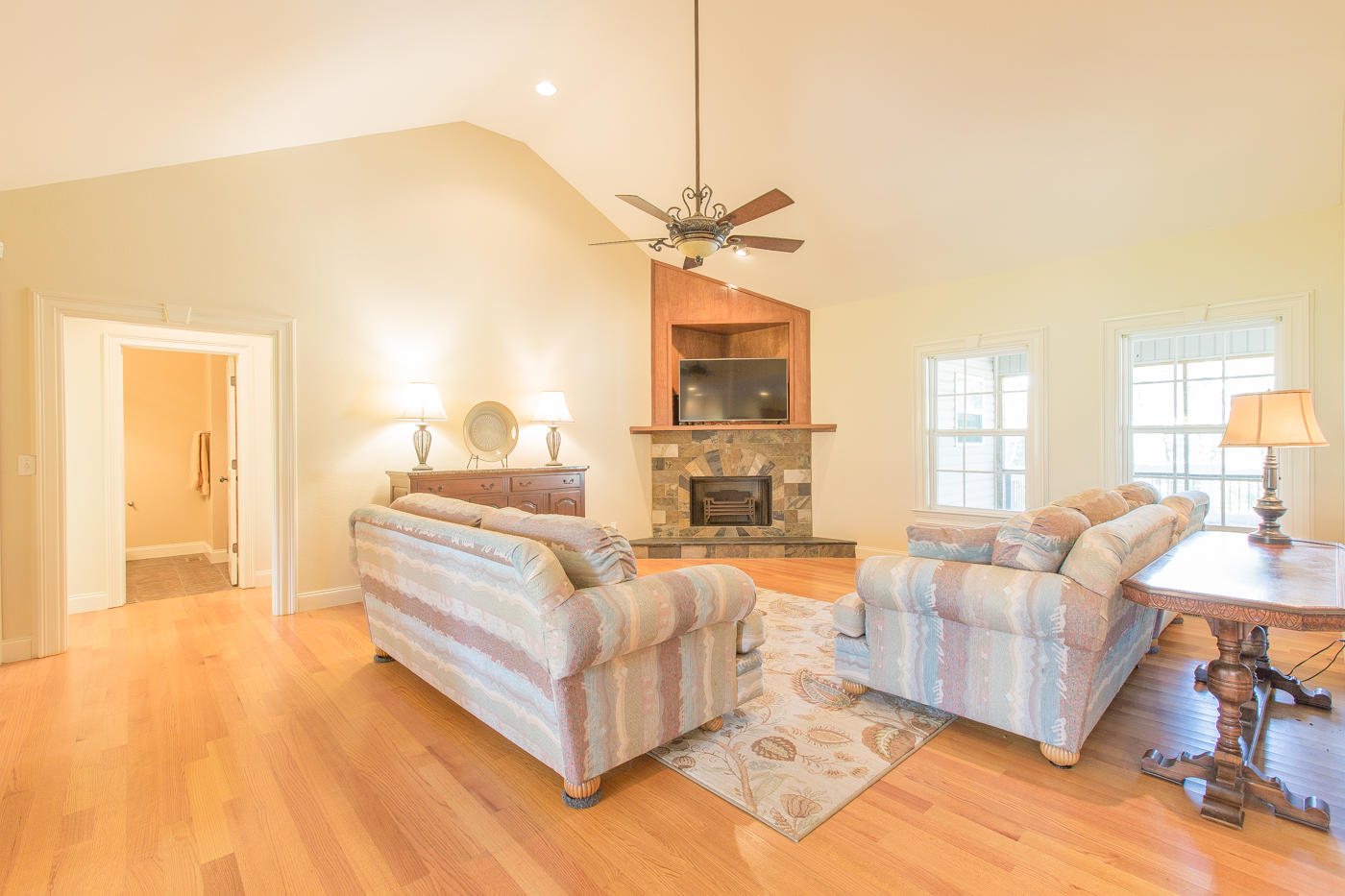 120 North Pointe Road Ringgold, GA 30736 - Photo 6 of 27 Great Room