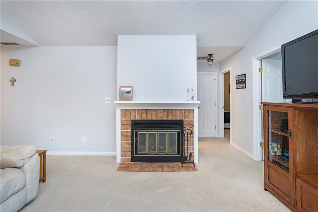 9119 Warwick Road Indianapolis, IN 46240 - Photo 11 of 28