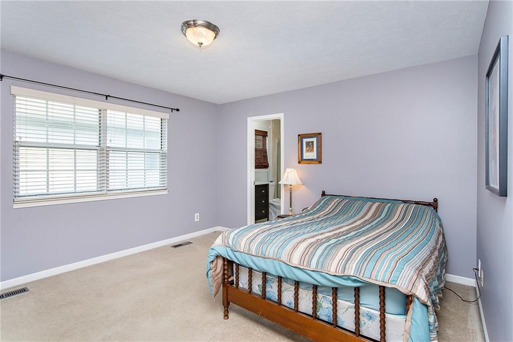 9119 Warwick Road Indianapolis, IN 46240 - Photo 14 of 28