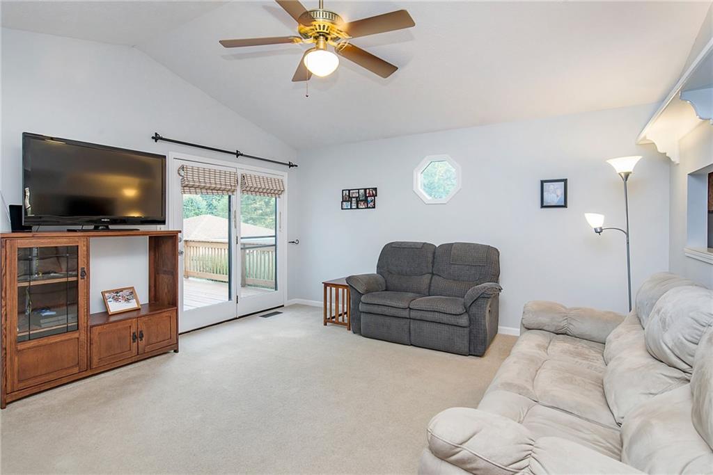 9119 Warwick Road Indianapolis, IN 46240 - Photo 9 of 28