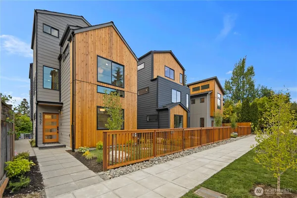 $724,950 | 3932 South Angeline Street, Seattle, WA 98118