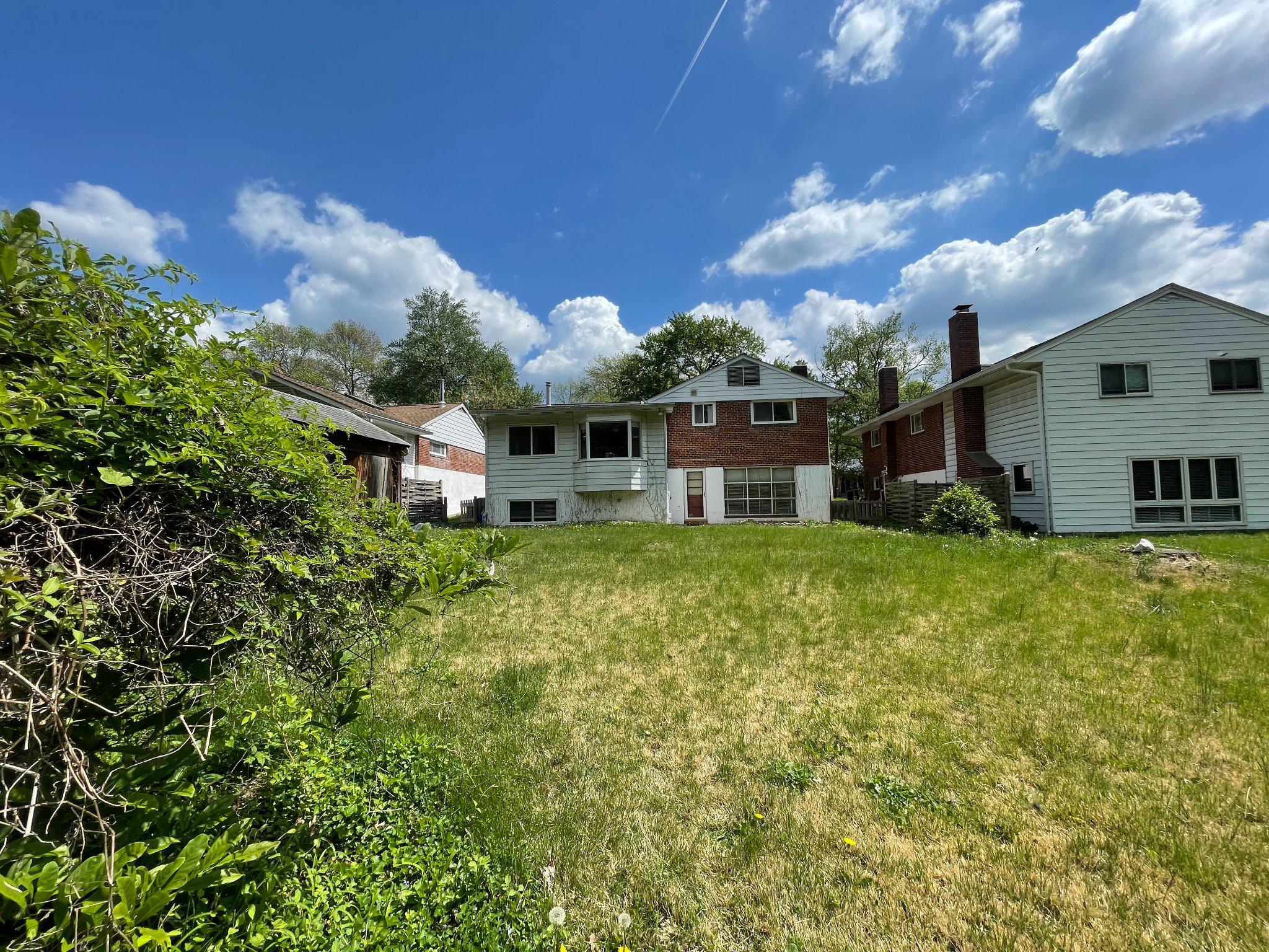 10226 Leslie Street Silver Spring, MD 20910 - Photo 27 of 32 a front view of a house with a yard