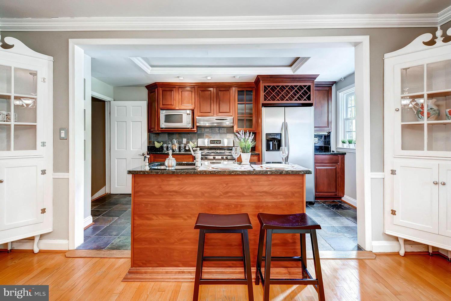 256 Stanmore Road Baltimore, MD 21212 - Photo 8 of 27 Beautiful Update Kitchen