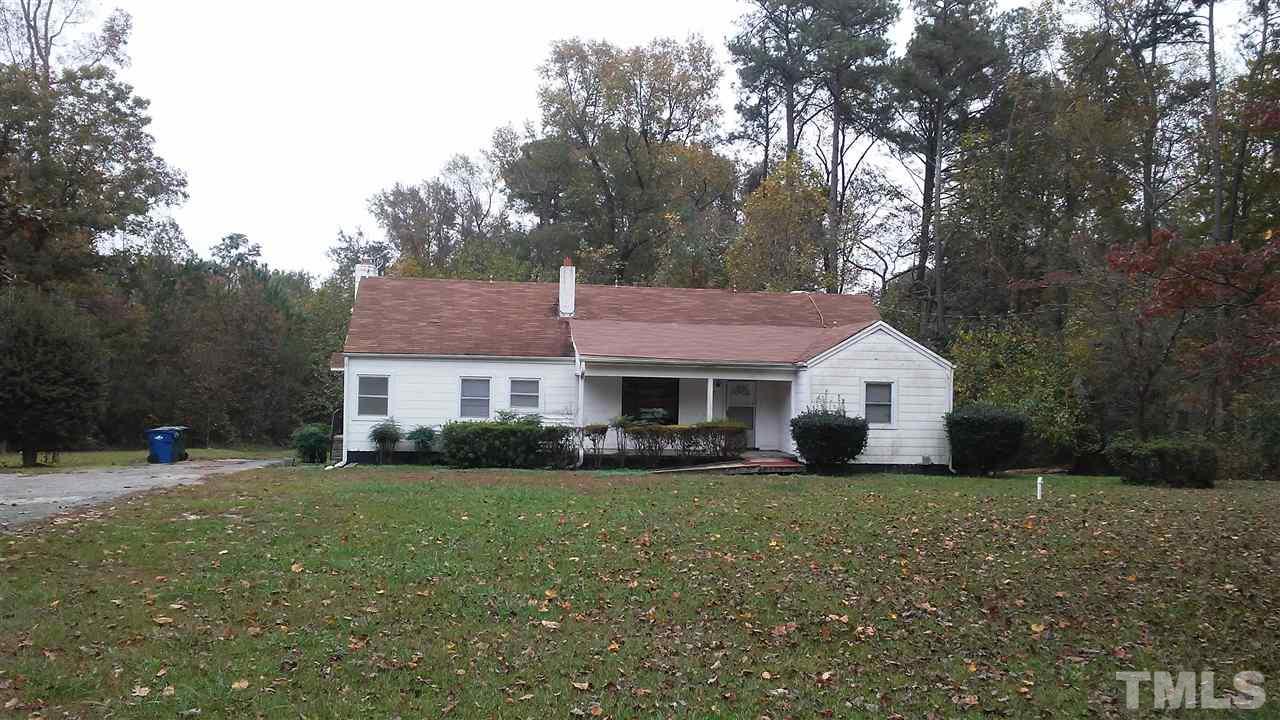 1322 Cross Link Road Raleigh, NC 27610 - Photo 2 of 11