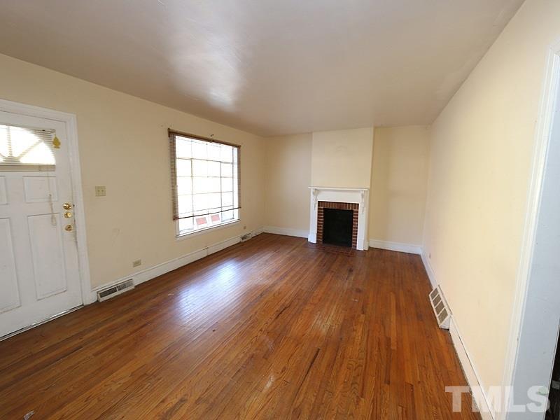 1322 Cross Link Road Raleigh, NC 27610 - Photo 4 of 11
