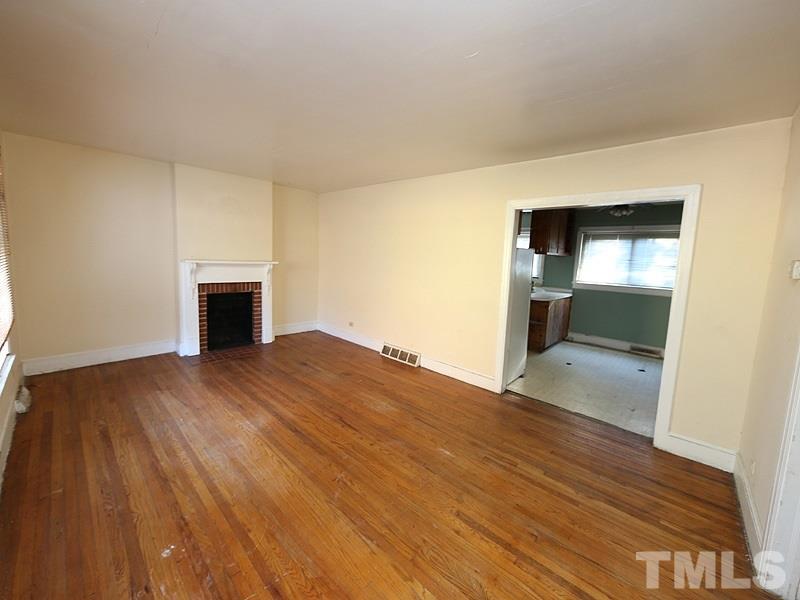 1322 Cross Link Road Raleigh, NC 27610 - Photo 5 of 11