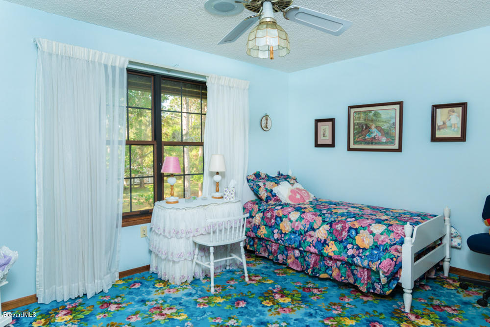 4106 Hield Road Northwest Palm Bay, FL 32907 - Photo 18 of 33 med-13.jpg