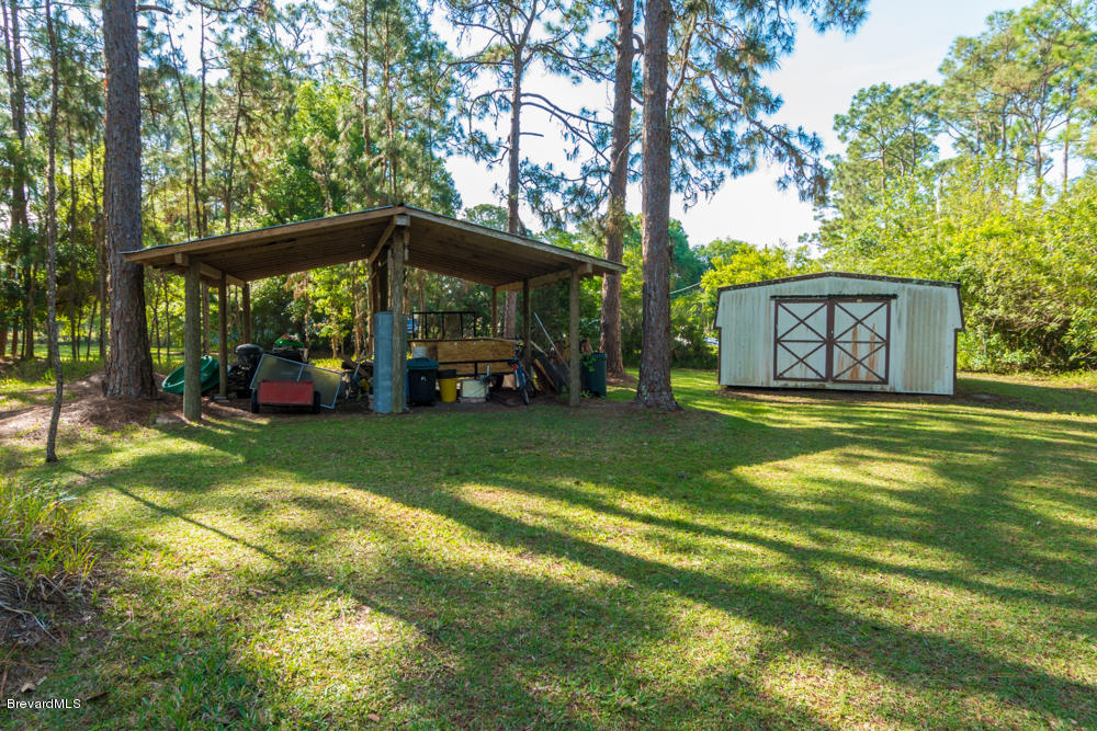 4106 Hield Road Northwest Palm Bay, FL 32907 - Photo 25 of 33 med-23.jpg