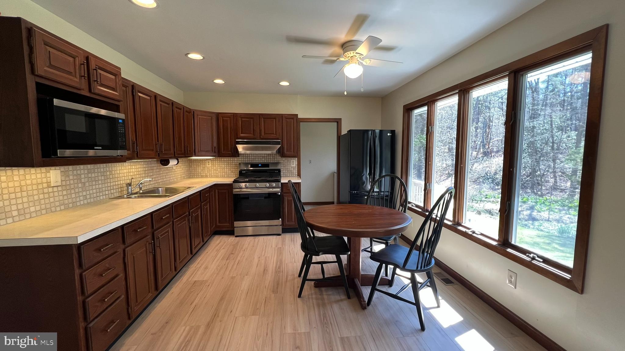 145 New Freedom Road Clementon, NJ 08021 - Photo 11 of 30