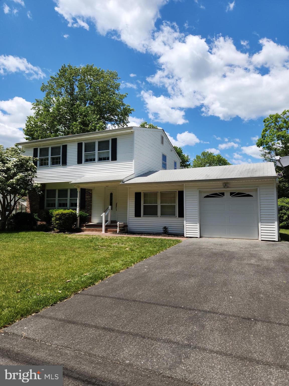 281 Center Street Little Egg Harbor, NJ 08087 - Photo 3 of 40 Home is situated on Large Lot 75 x 100