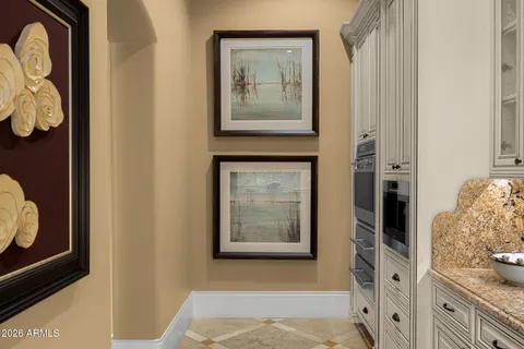 $8,995,000 | 7170 North 69th Place, Paradise Valley, AZ 85253