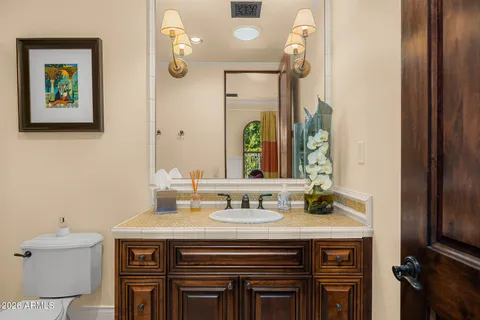 $7,995,000 | 7170 North 69th Place, Paradise Valley, AZ 85253