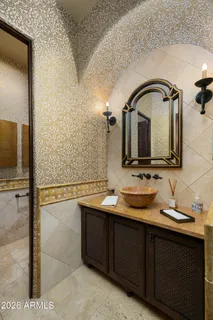 $8,995,000 | 7170 North 69th Place, Paradise Valley, AZ 85253