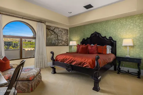 $7,995,000 | 7170 North 69th Place, Paradise Valley, AZ 85253