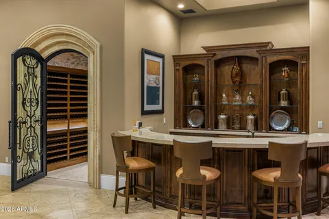 $7,995,000 | 7170 North 69th Place, Paradise Valley, AZ 85253