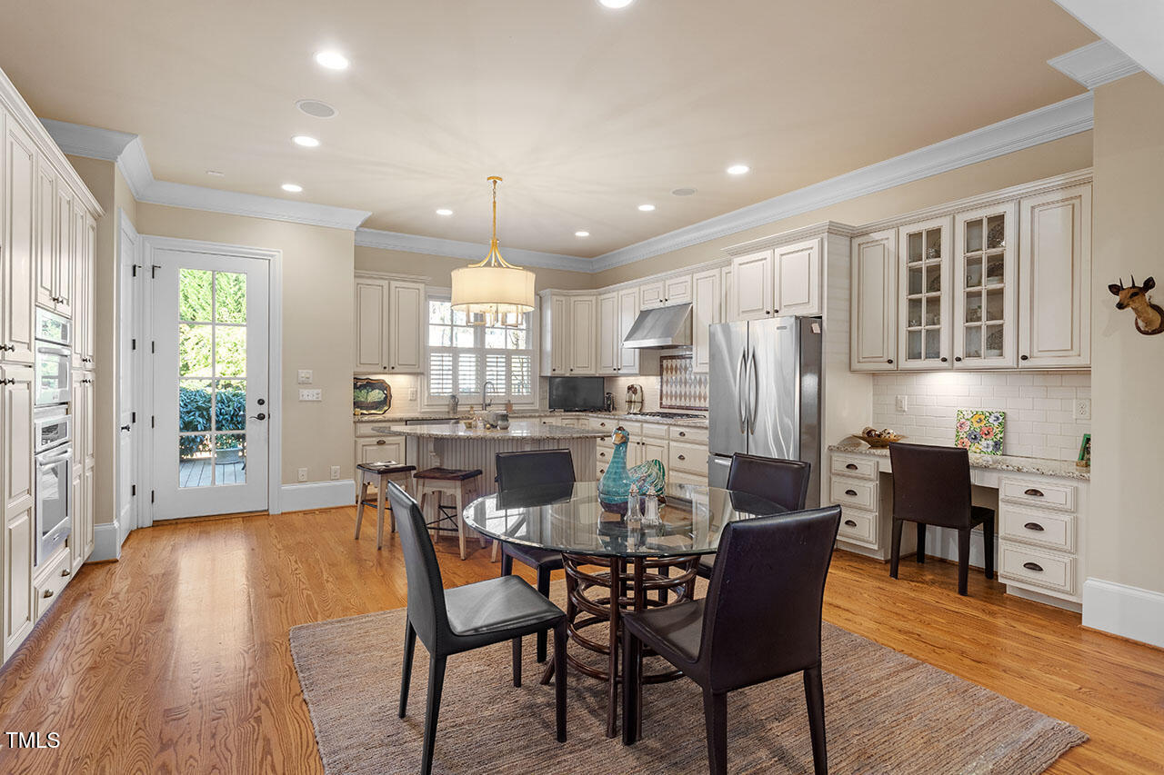 531 Guilford Circle Raleigh, NC 27608 - Photo 32 of 65 531 Guilford Circle_32