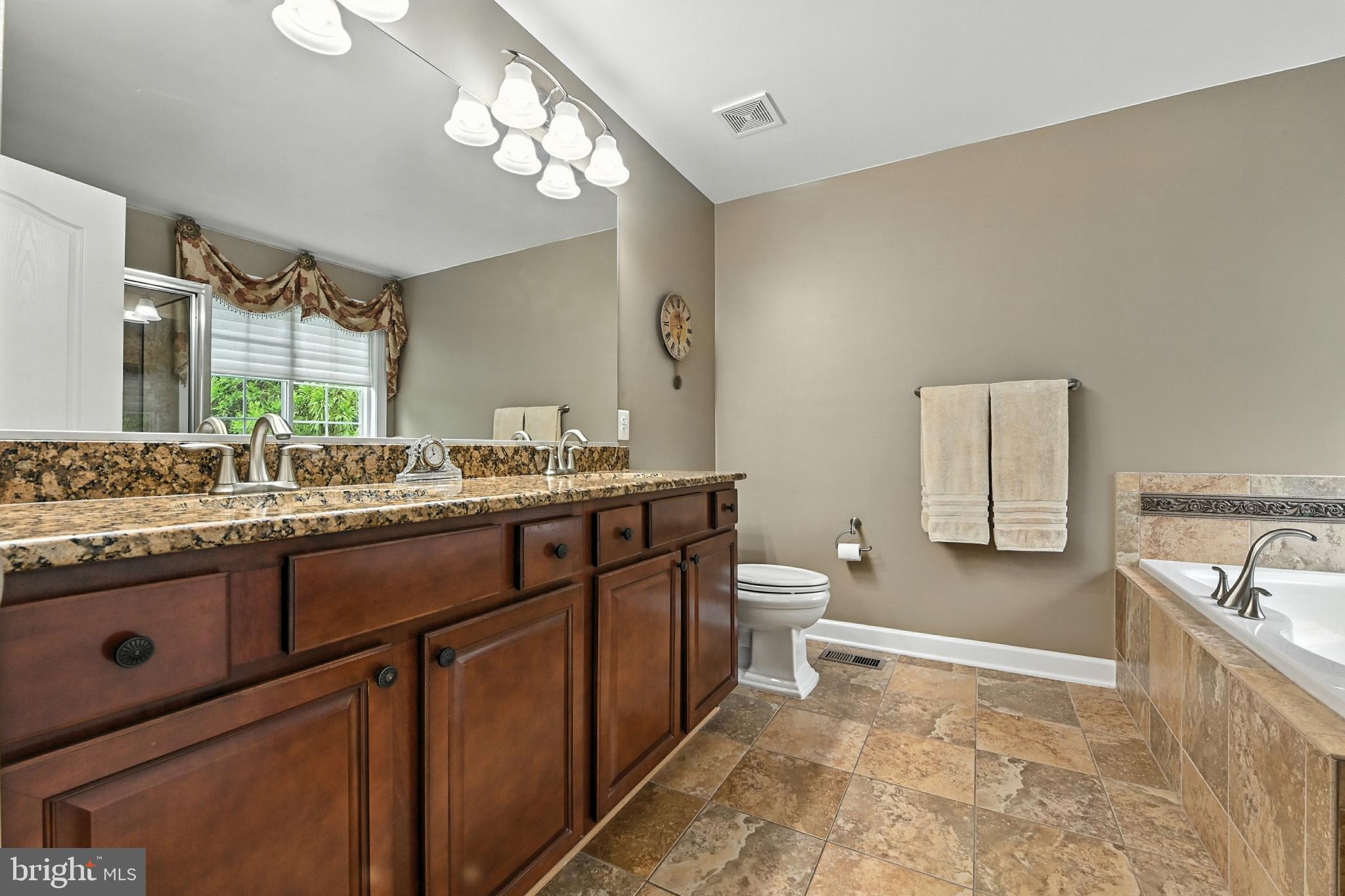 1901 Eamons Way Annapolis, MD 21401 - Photo 39 of 64 Owners super bath