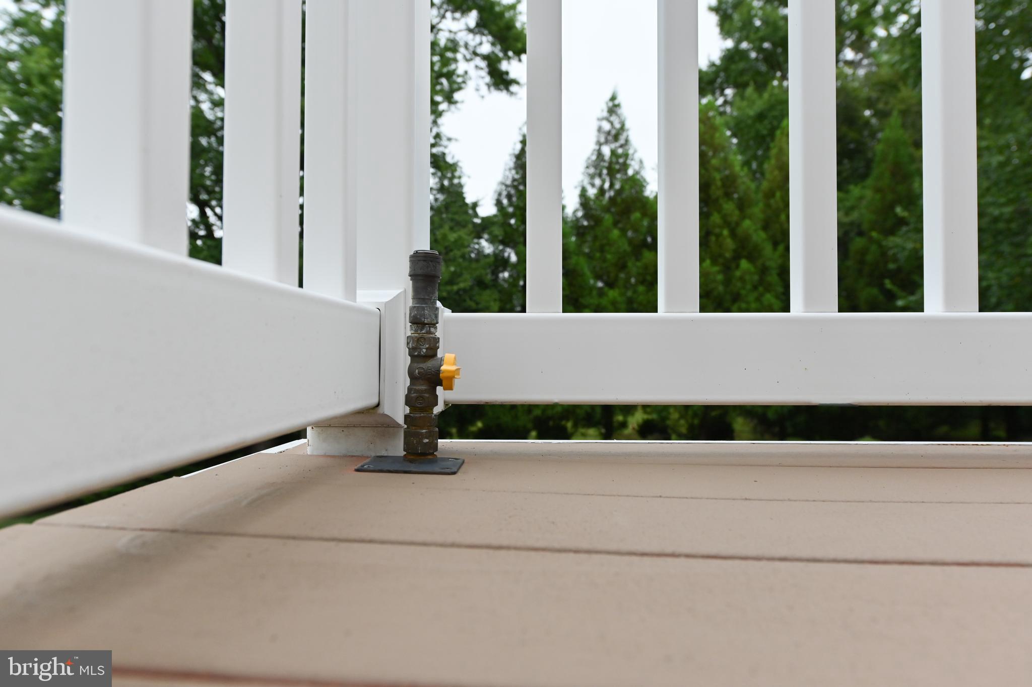 1901 Eamons Way Annapolis, MD 21401 - Photo 47 of 64 Gas line for your grill/barbeque on the deck