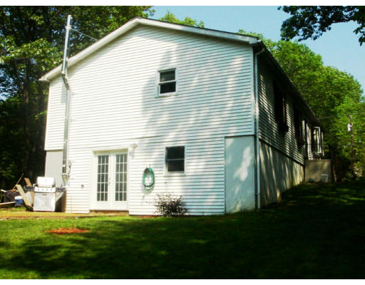 242 Charlton Road Spencer, MA 01562 - Photo 2 of 13 Gallery Image 2